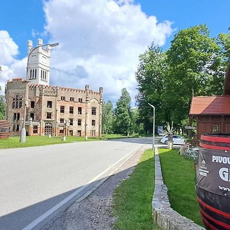 Pivovar A Penzion Grasel Cesky Rudolec Exterior photo